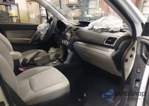 2017 Subaru Forester 2.5I Premium from USA, damaged, VIN JF2SJAEC8HH450265